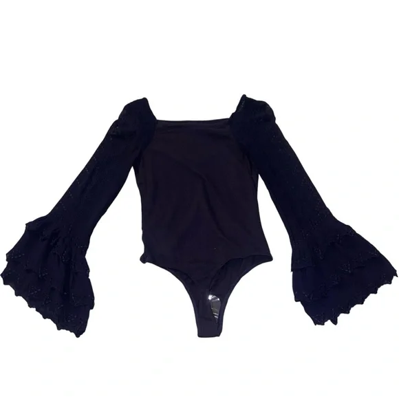 NWOT Free People Eyelet Lace Tiered Ruffle Sleeve Bodysuit Small Navy Blue - Picture 4 of 9